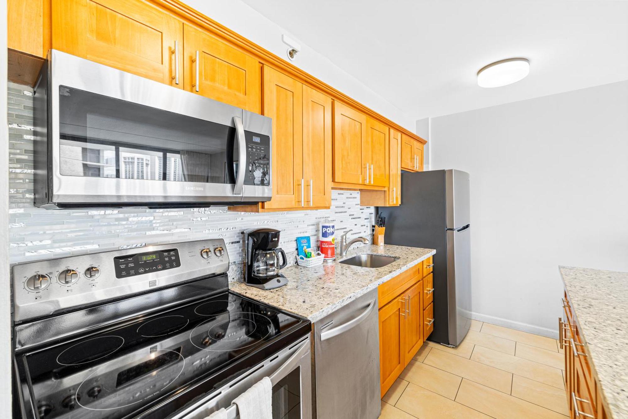 Great Ocean View Condo, Near Beach With Free Parking! Гонолулу Экстерьер фото